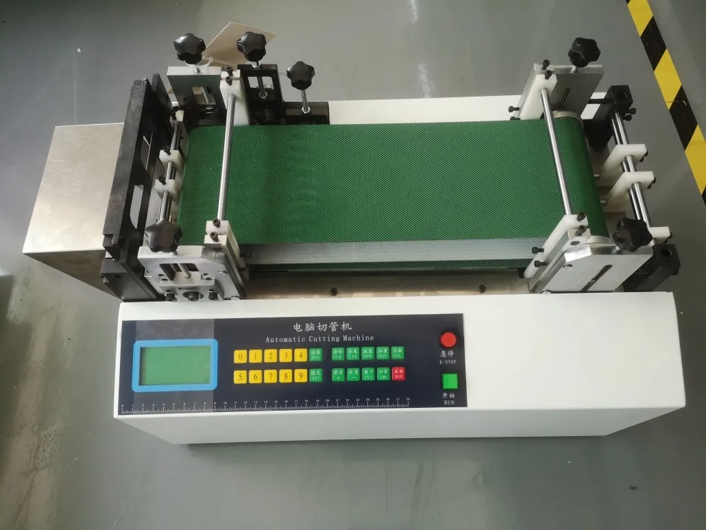 كيفية قطع أنابيب PVC؟