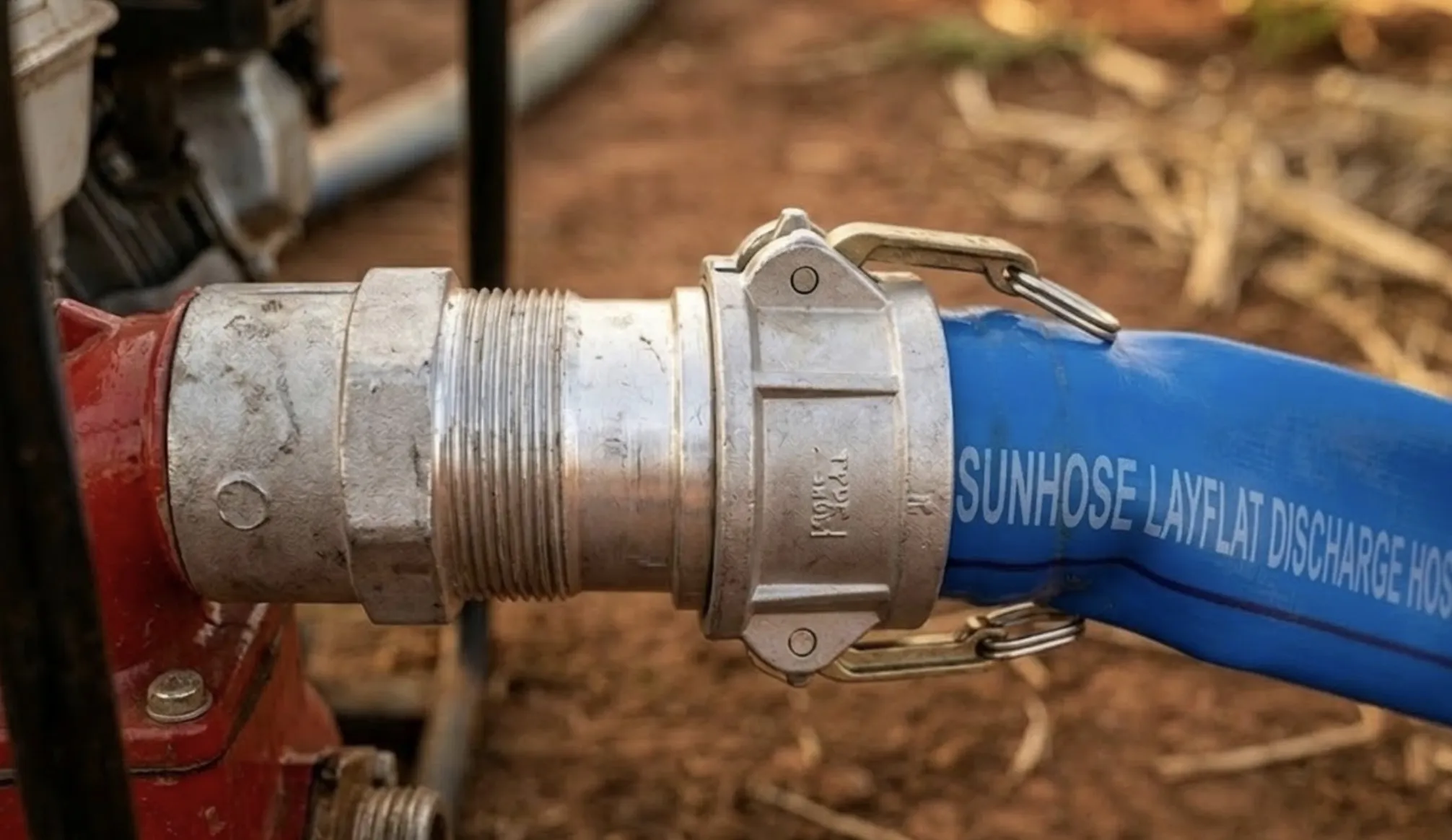 Layflat hose with pump
