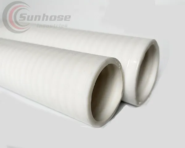 ما هو خرطوم PVC المرن للمنتجعات الصحية وحمامات السباحة؟